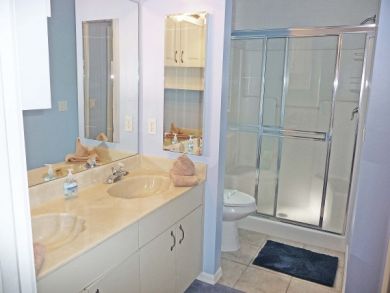 Stunning Cape Four Bedroom Villas with Pool for $1700 a Week
